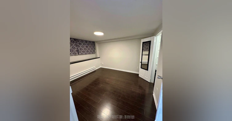 Bsmt-13 Sorauren Avenue, Toronto, ON, M6R 2C6 - 5