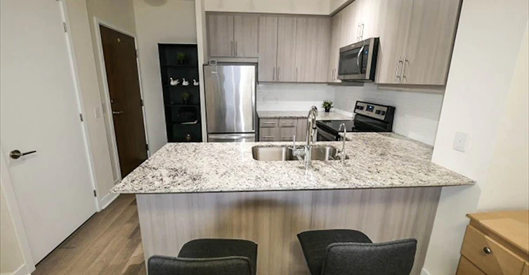 2706-3975 Grand Park Drive, Mississauga, ON, L5B 0K4 - 6