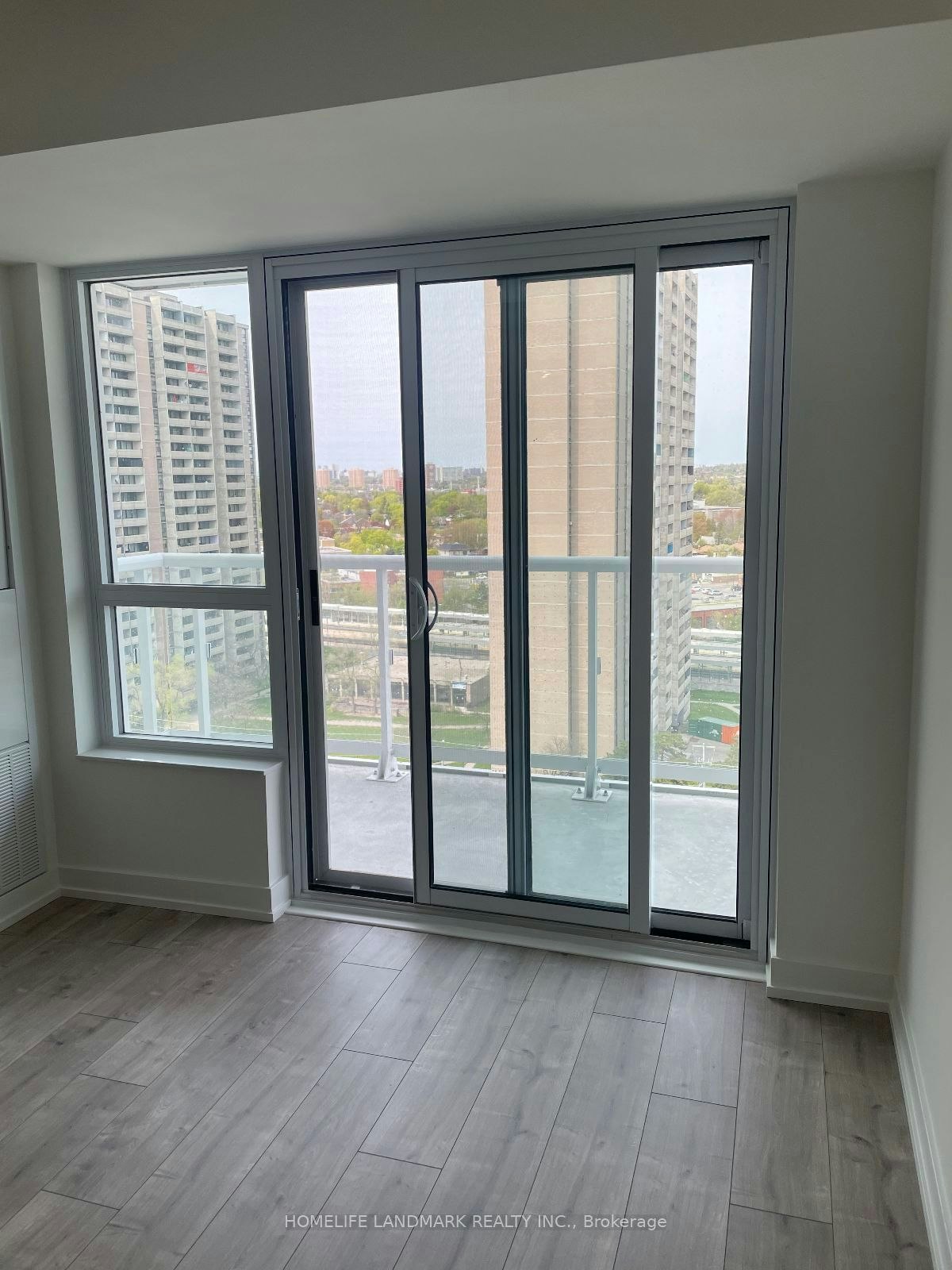 1401-10 Wilby Crescent, Toronto, ON, M9N 0B6 - 2