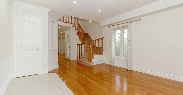 3300 Respond Road, Mississauga, ON, L5M 7X4 - 5