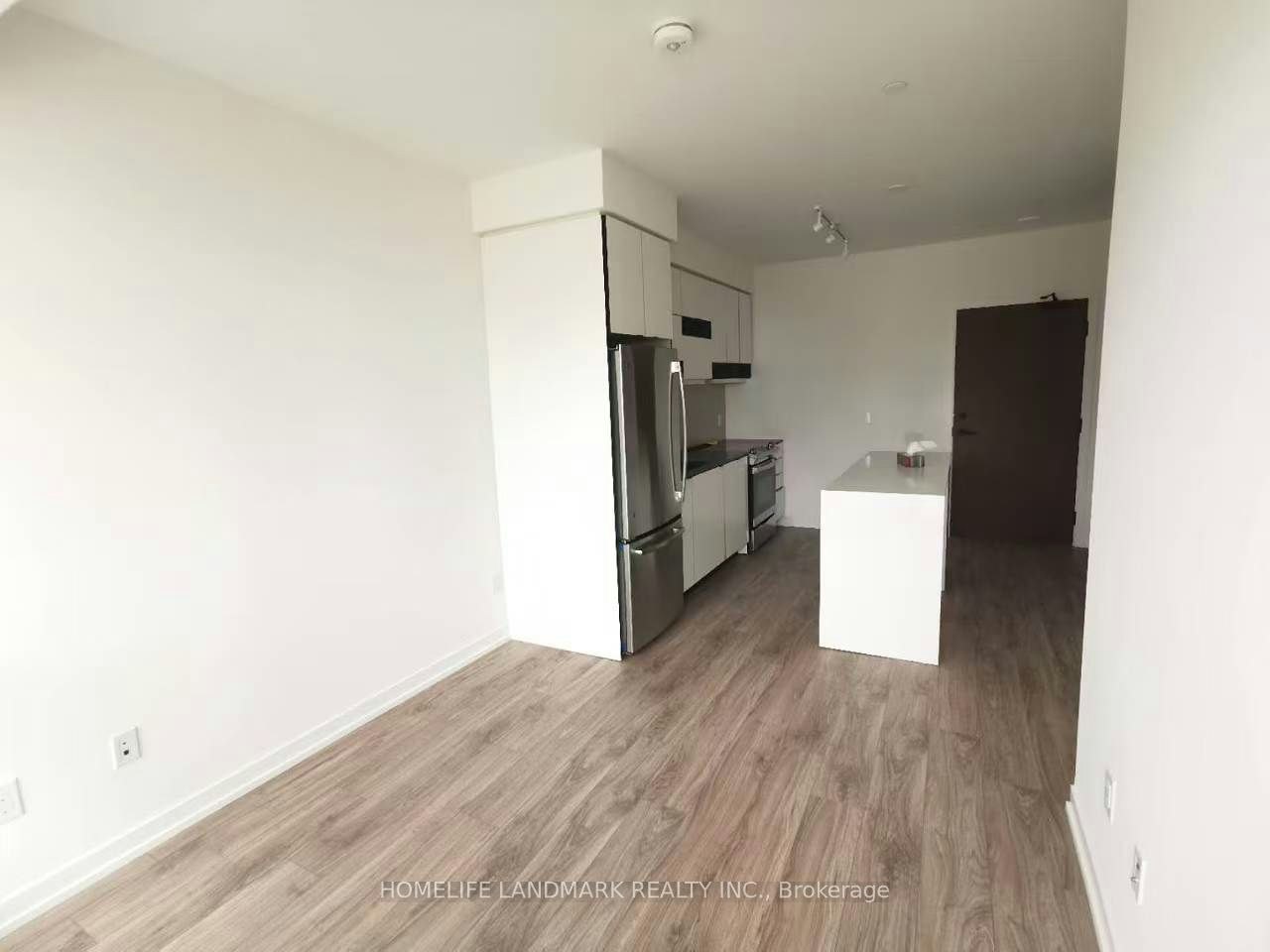 505-4065 Confederation Parkway, Mississauga, ON, L5B 4N1 3