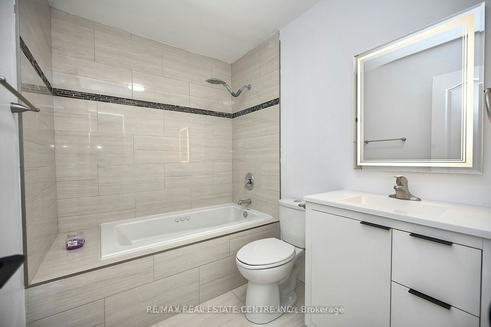 3845 Althorpe (Upper ) Circle, Mississauga, ON, L5N 7G5 - 20