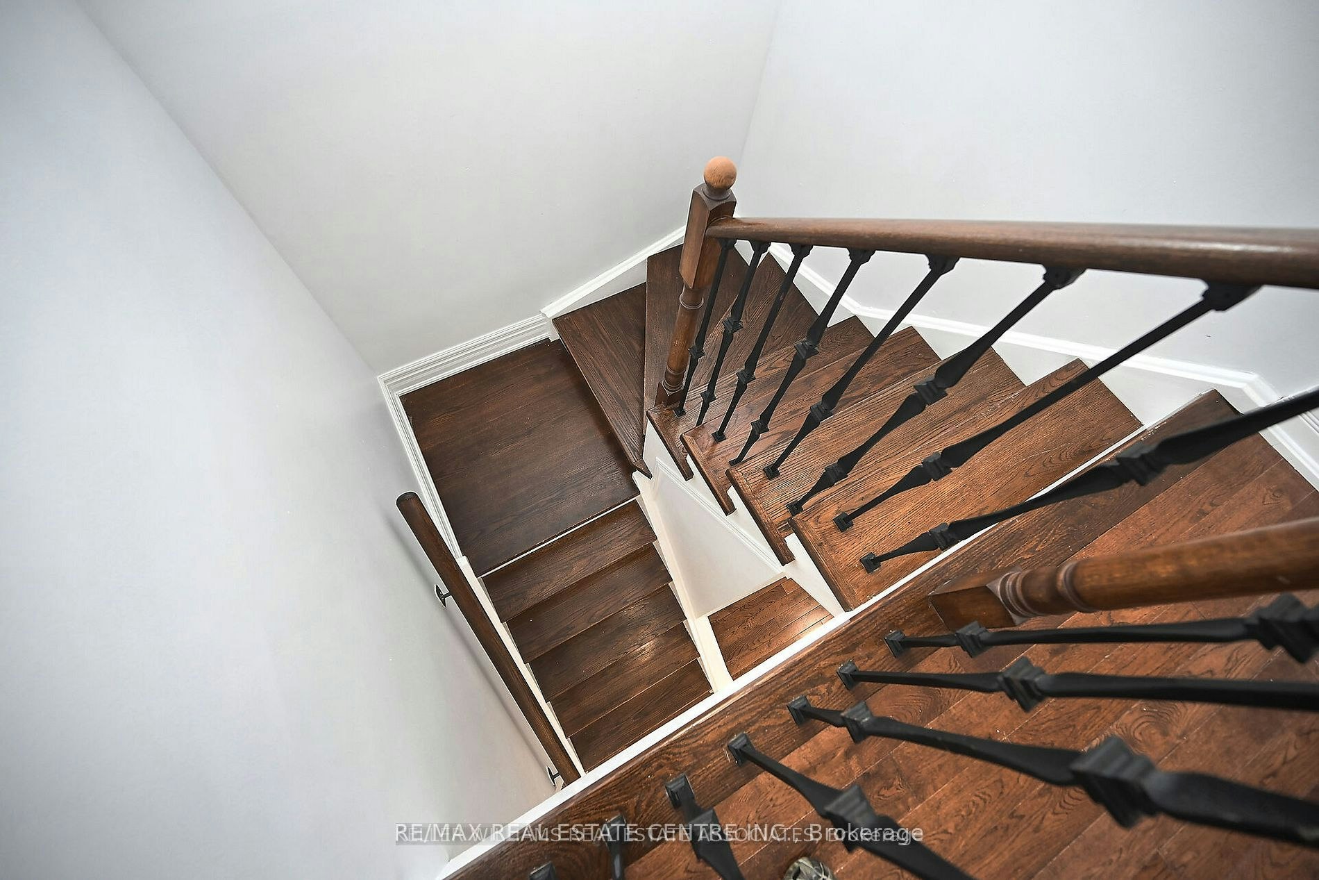 3845 Althorpe (Upper ) Circle, Mississauga, ON, L5N 7G5 - 24