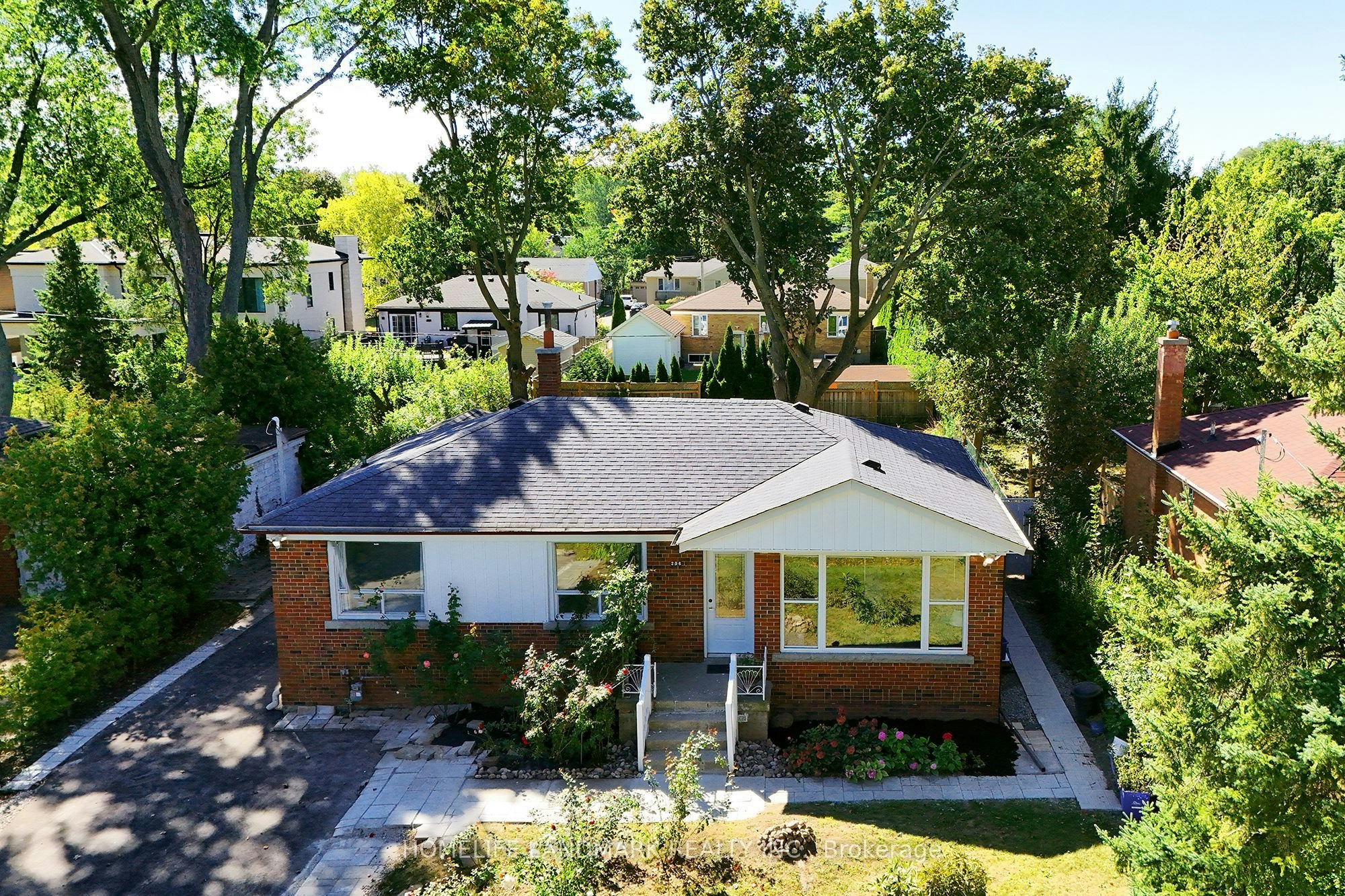 236 Southview Road, Oakville, ON, L6K 2P4