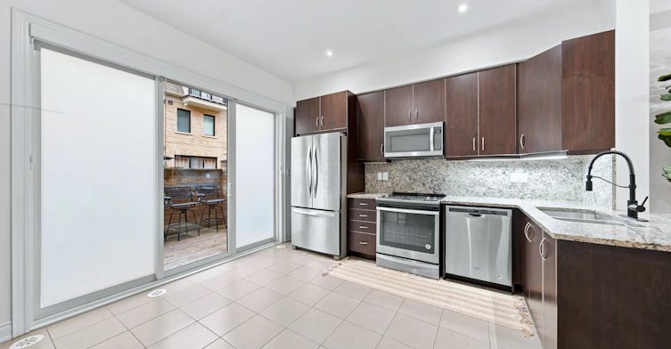 77-250 Royalton Common N/A, Oakville, ON, L6H 0N2 - 13