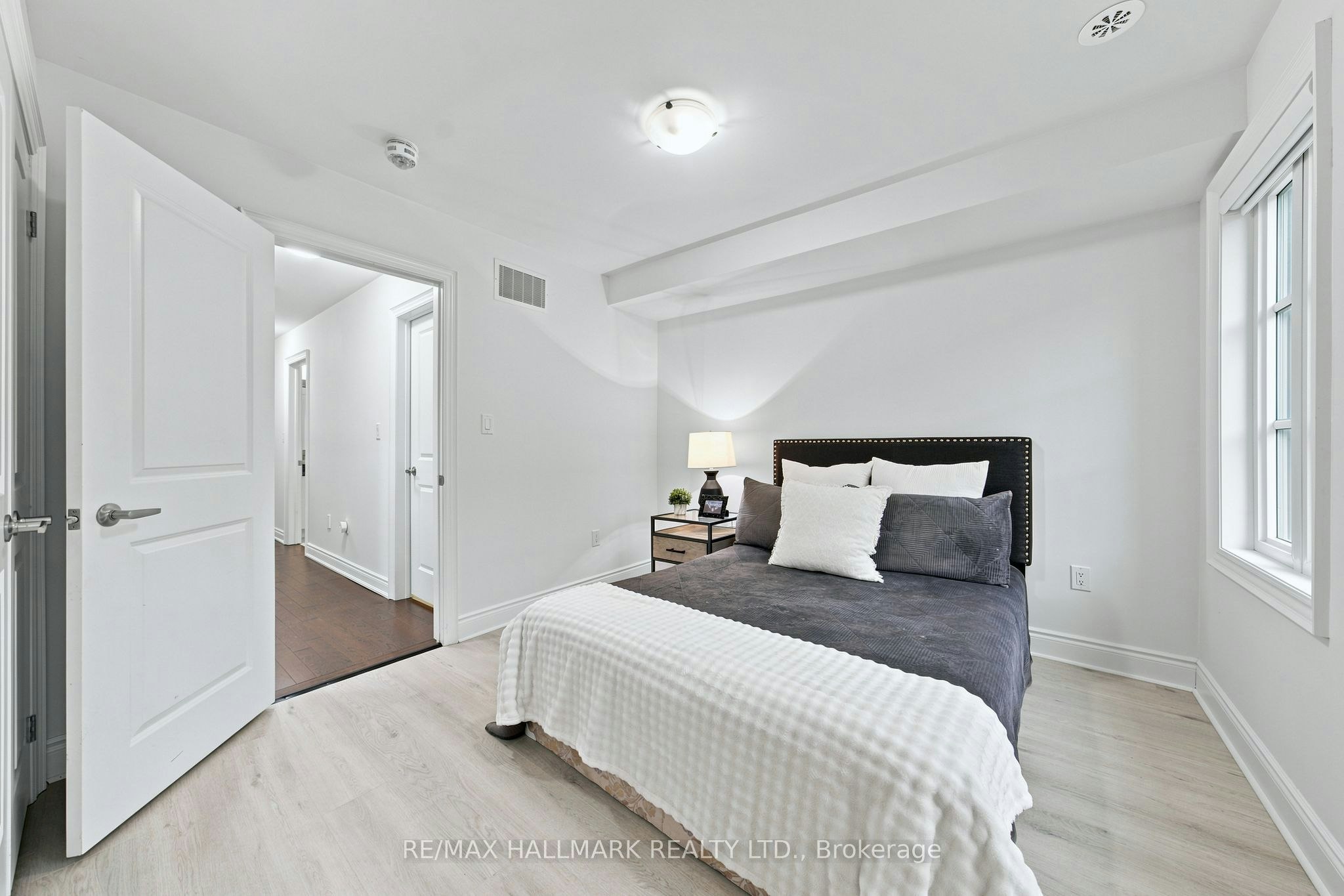 77-250 Royalton Common N/A, Oakville, ON, L6H 0N2 - 20