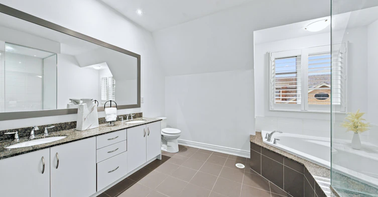 77-250 Royalton Common N/A, Oakville, ON, L6H 0N2 - 25