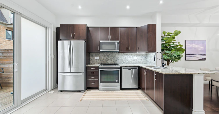 77-250 Royalton Common N/A, Oakville, ON, L6H 0N2 - 14
