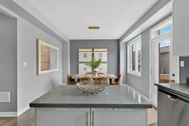 3034 Eighth Line, Oakville, ON, L6H 0S5 - 11