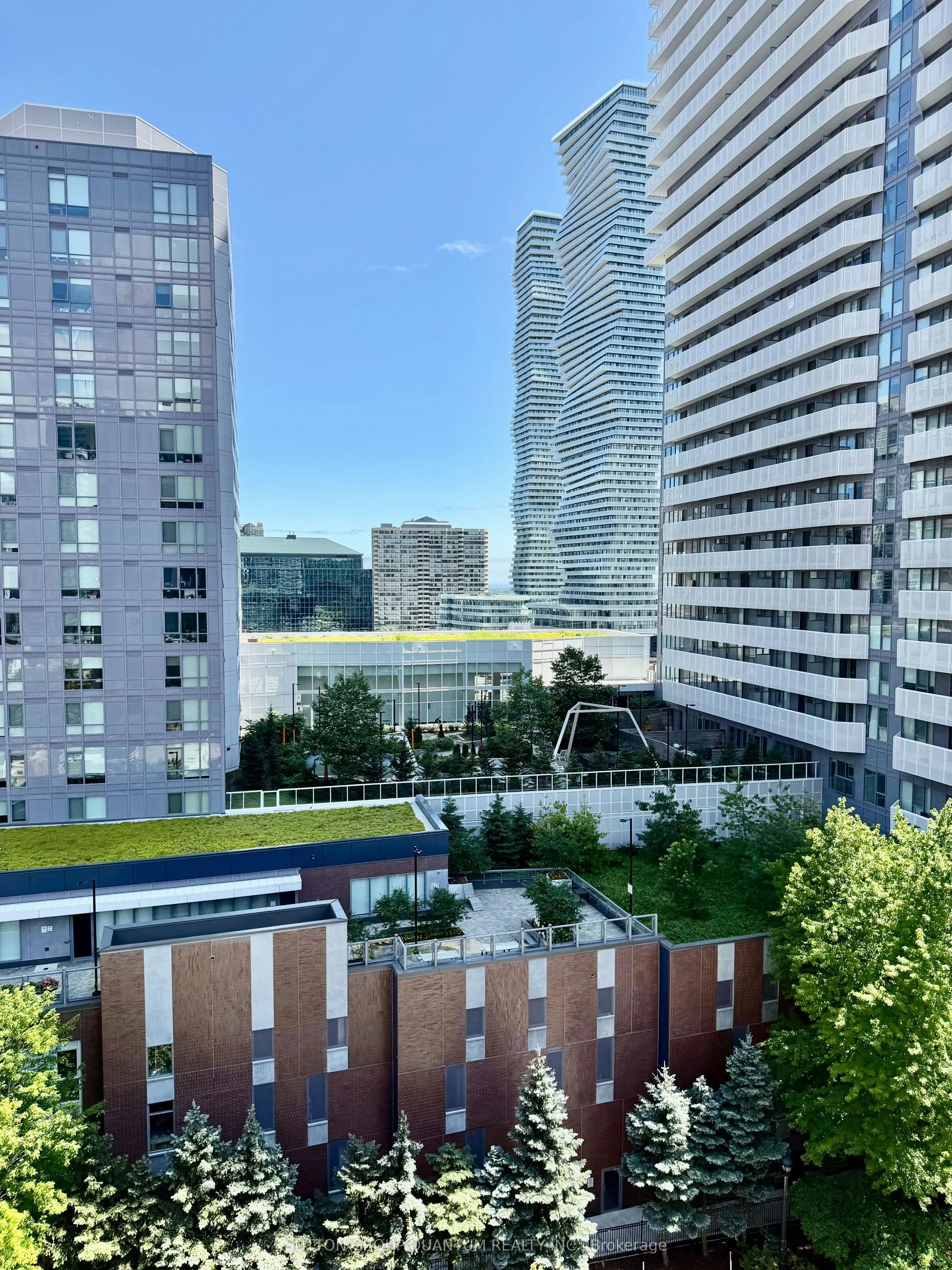 1103-350 Princess Royal Drive, Mississauga, ON, L5B 4N1 - 22