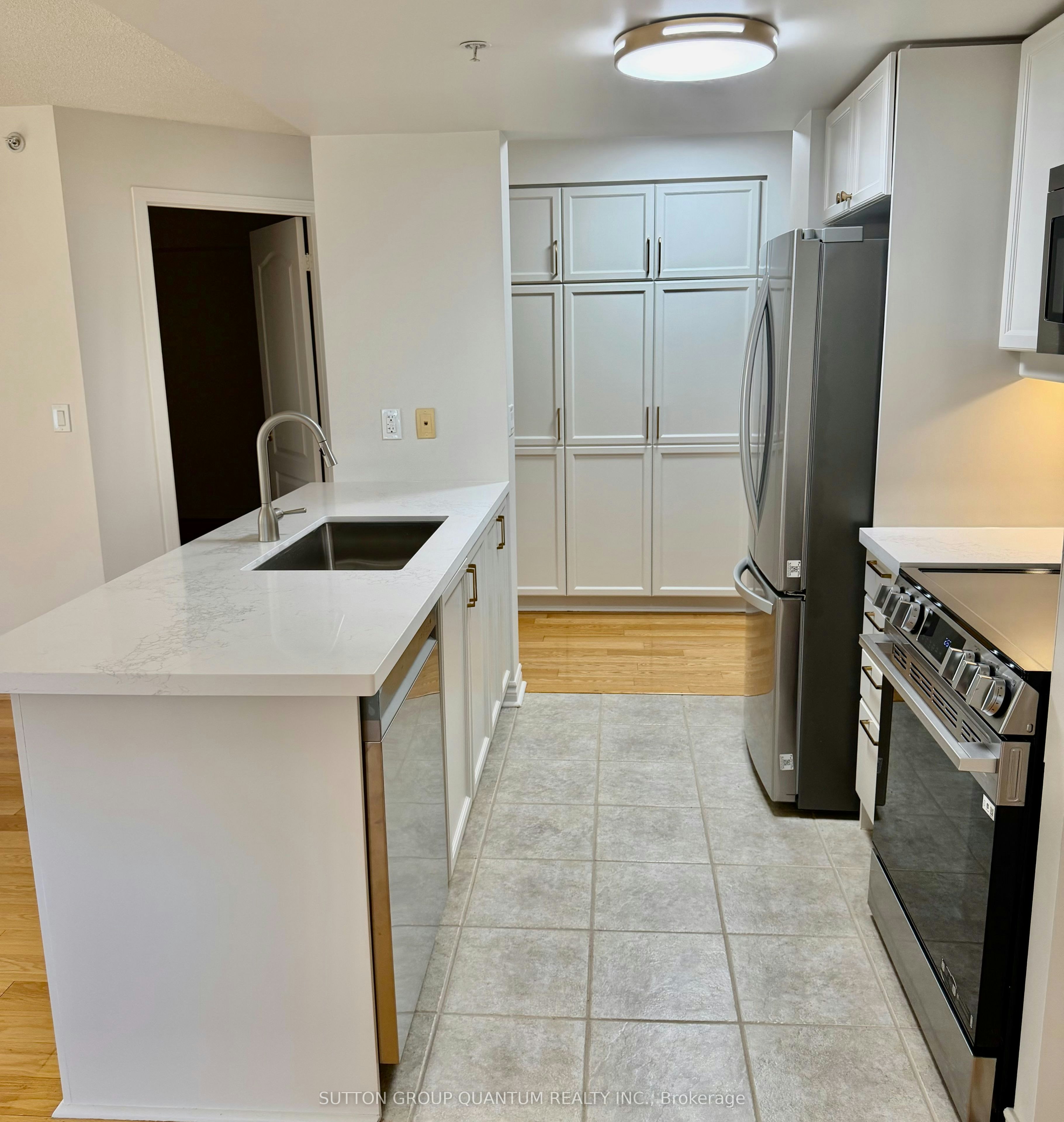 1103-350 Princess Royal Drive, Mississauga, ON, L5B 4N1 - 14