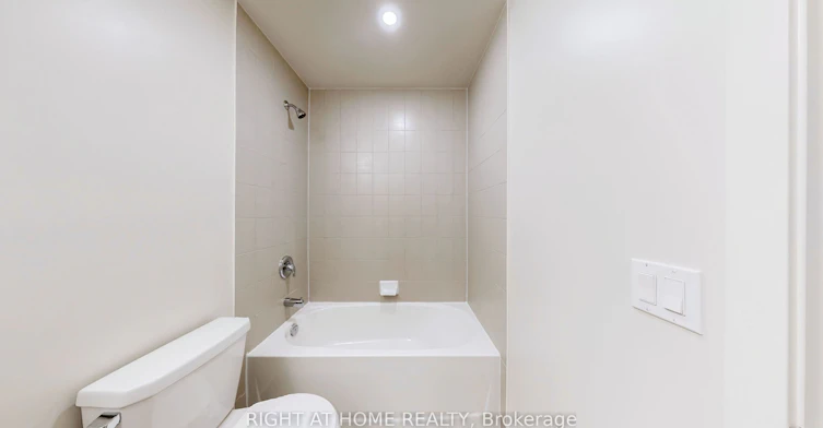 408-38 Annie Craig Drive, Toronto, ON, M8V 0G9 - 11