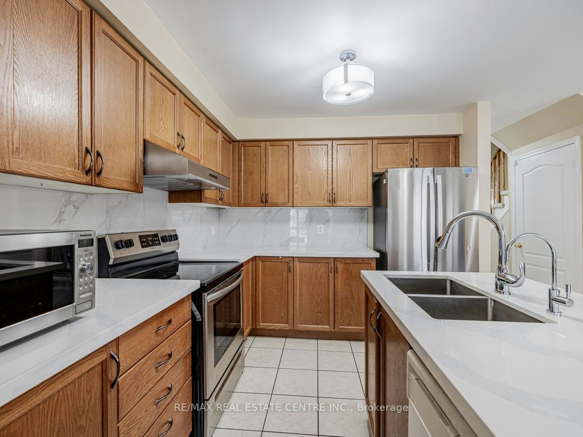 Upper-140 Cadillac Crescent, Brampton, ON, L7A 3B4 - 12