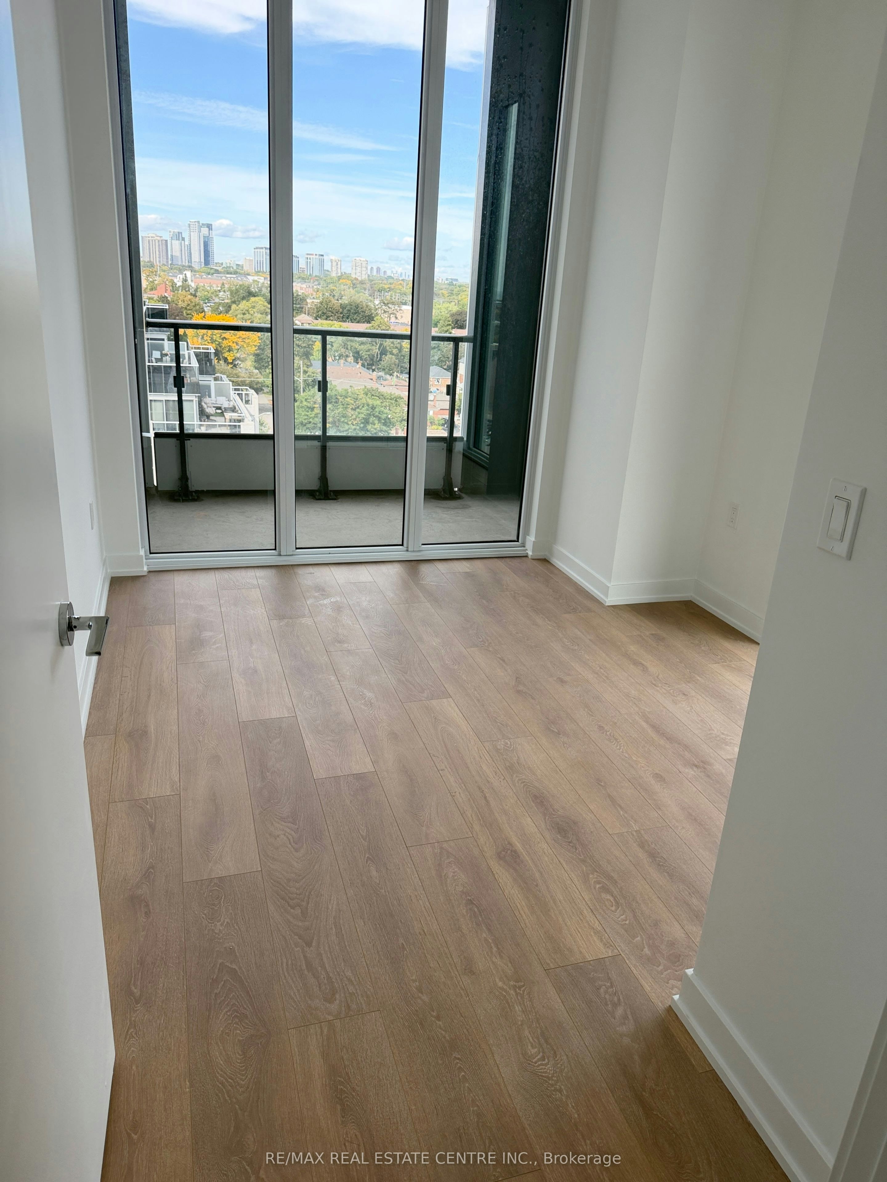 825-1037 The Queensway N/A, Toronto, ON, M8Z 6C7 - 9