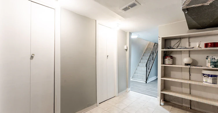 1070 Shaw Street, Toronto, ON, M6G 3N5 - 16