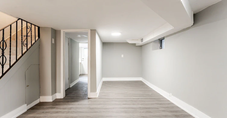 1070 Shaw Street, Toronto, ON, M6G 3N5 - 12
