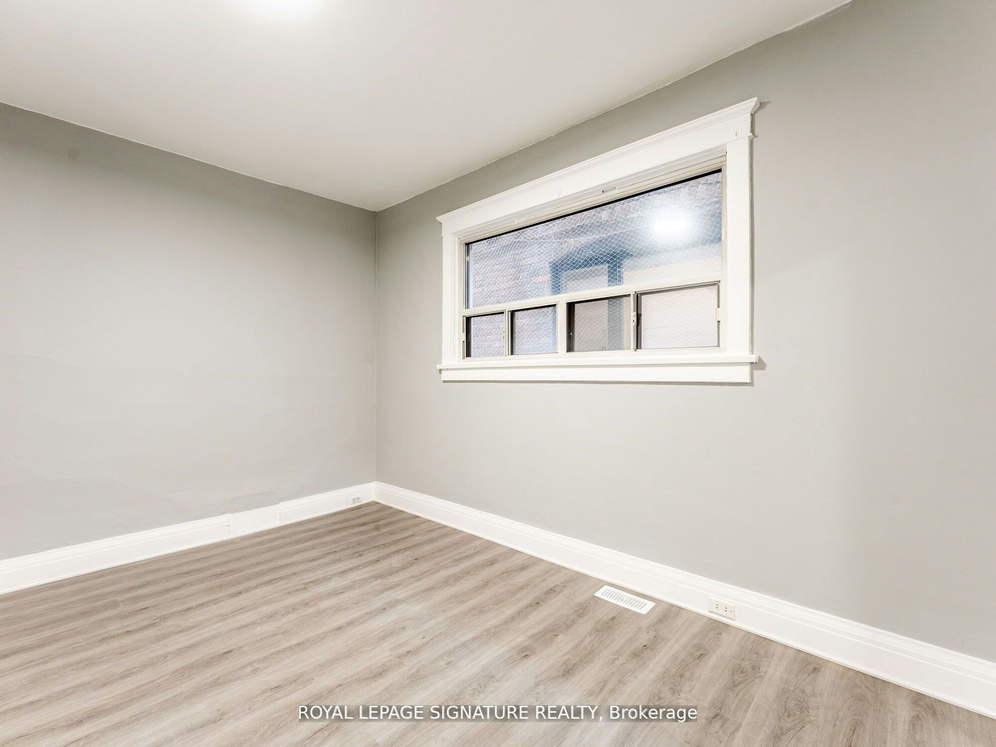 1070 Shaw Street, Toronto, ON, M6G 3N5 - 7