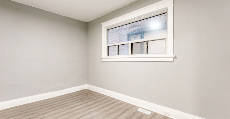 1070 Shaw Street, Toronto, ON, M6G 3N5 - 7