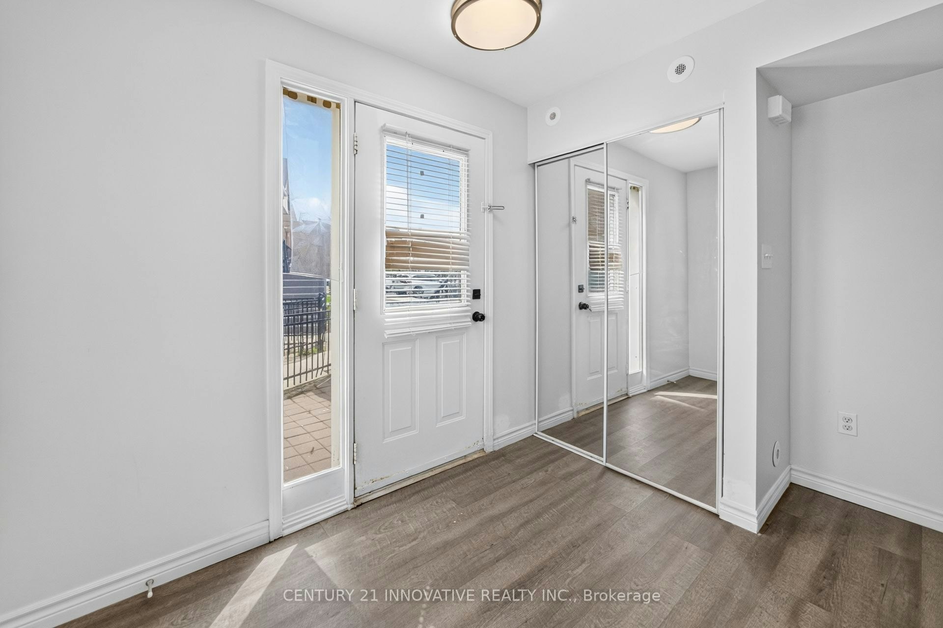 54-4620 Guildwood Way, Mississauga, ON, L5R 1Z3 - 8