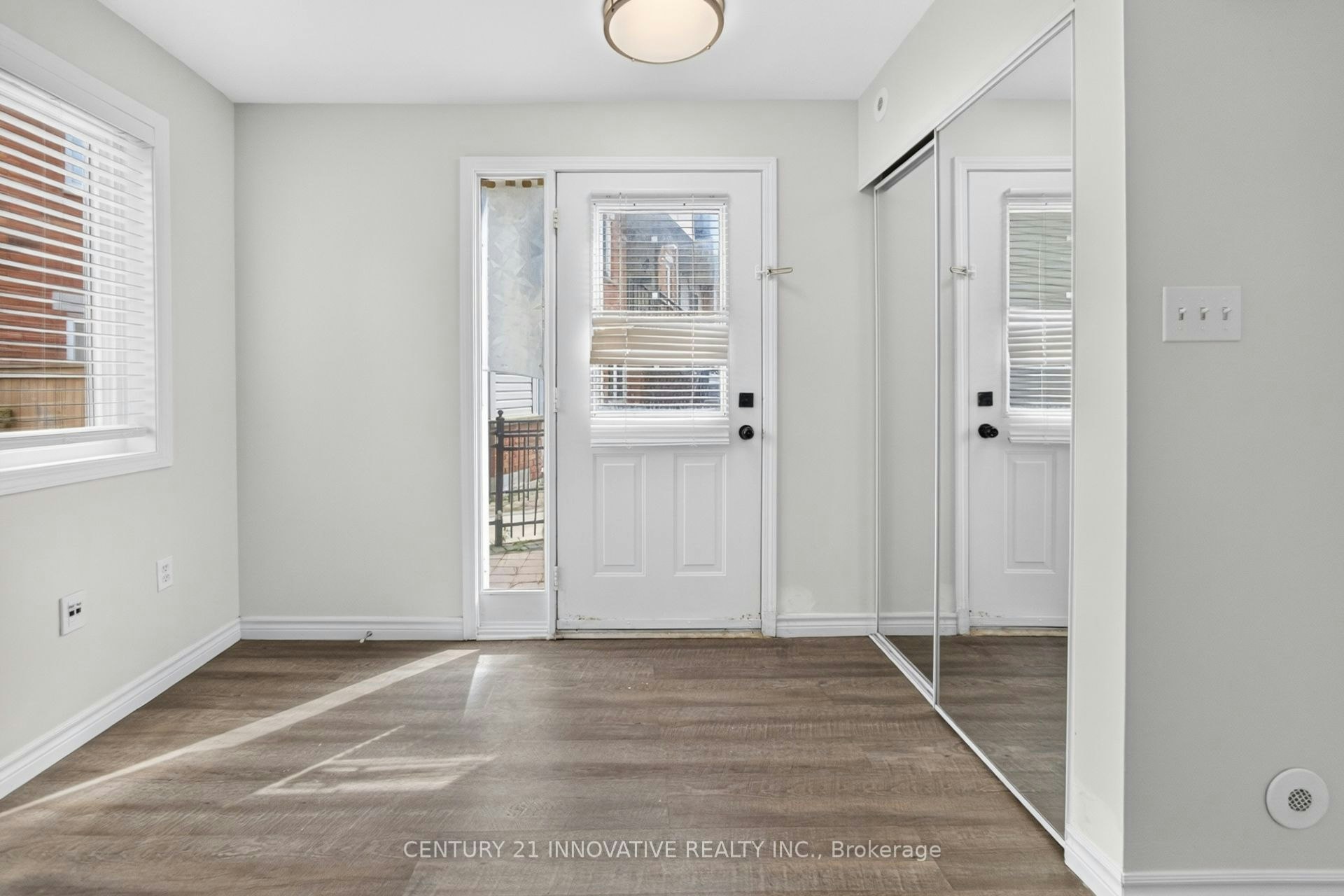54-4620 Guildwood Way, Mississauga, ON, L5R 1Z3 - 7