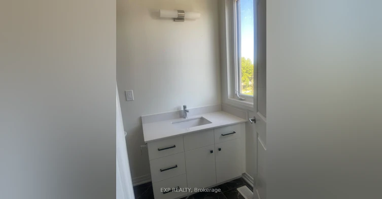 9-726 Front Royal Street, Mississauga, ON, L4Y 0C8 - 7