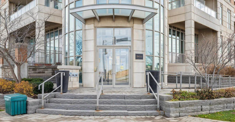 110-2480 Prince Michael Drive, Oakville, ON, L6H 0H1 - 39