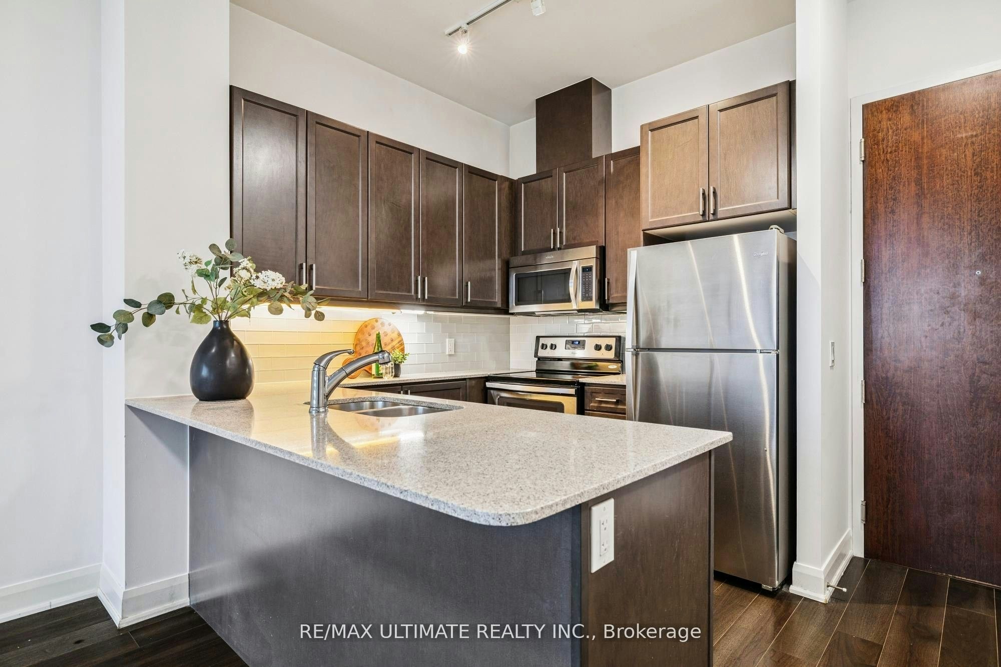 110-2480 Prince Michael Drive, Oakville, ON, L6H 0H1 - 16