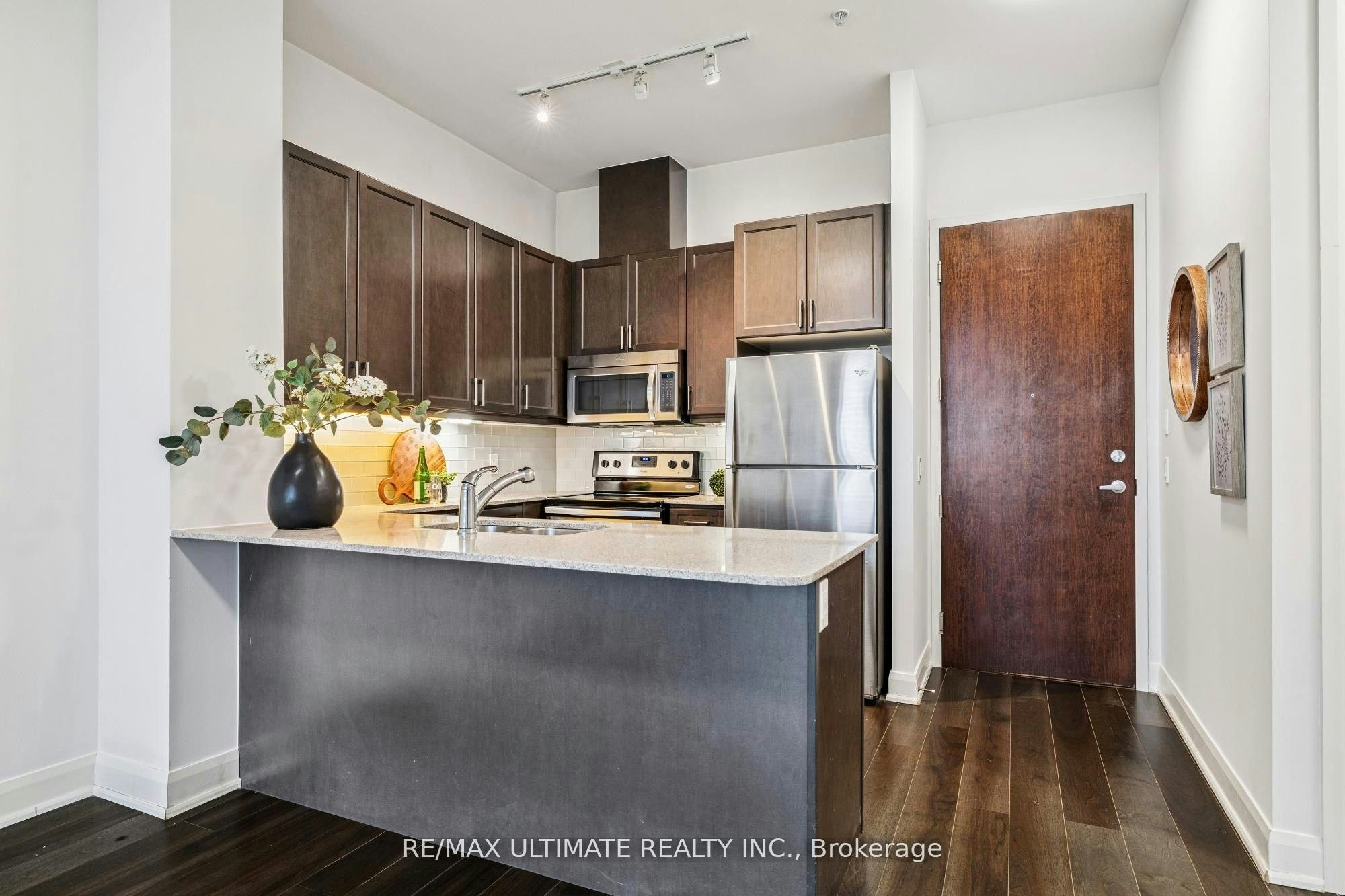 110-2480 Prince Michael Drive, Oakville, ON, L6H 0H1 - 15