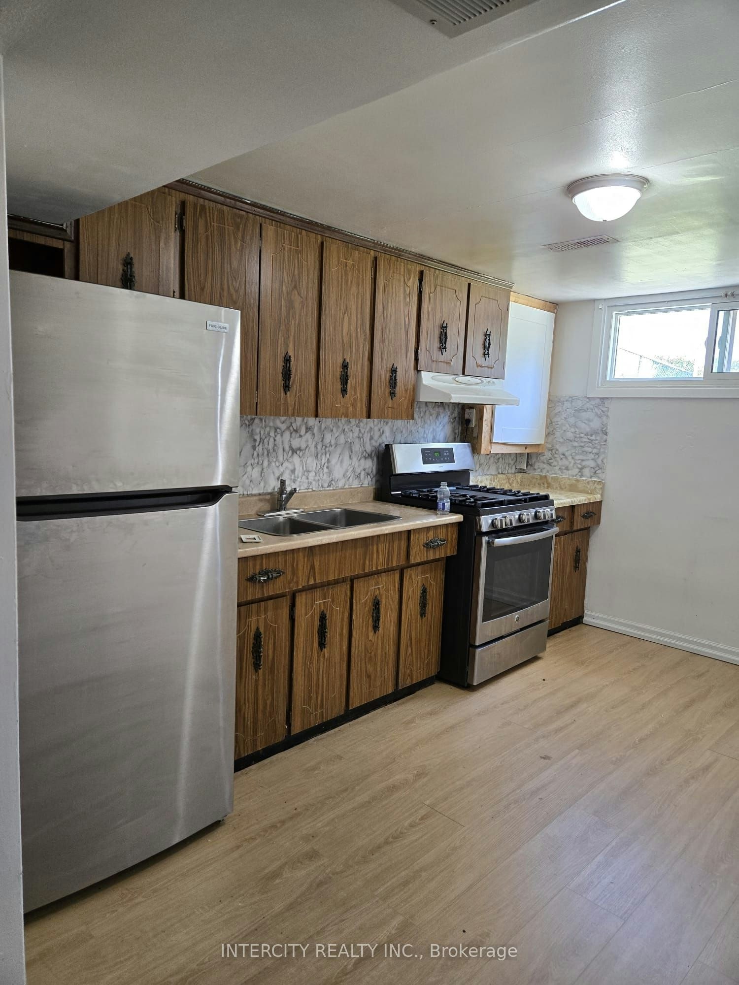 Basement-61 Hardwick Court, Toronto, ON, M9C 4G5 - 4