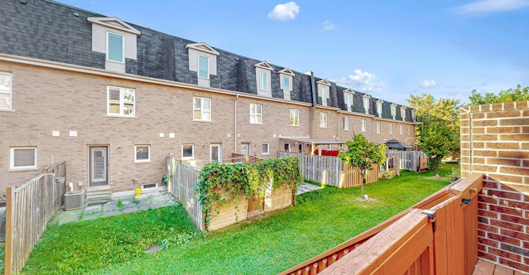 106-435 Hensall Circle, Mississauga, ON, L5A 4P1 - 46