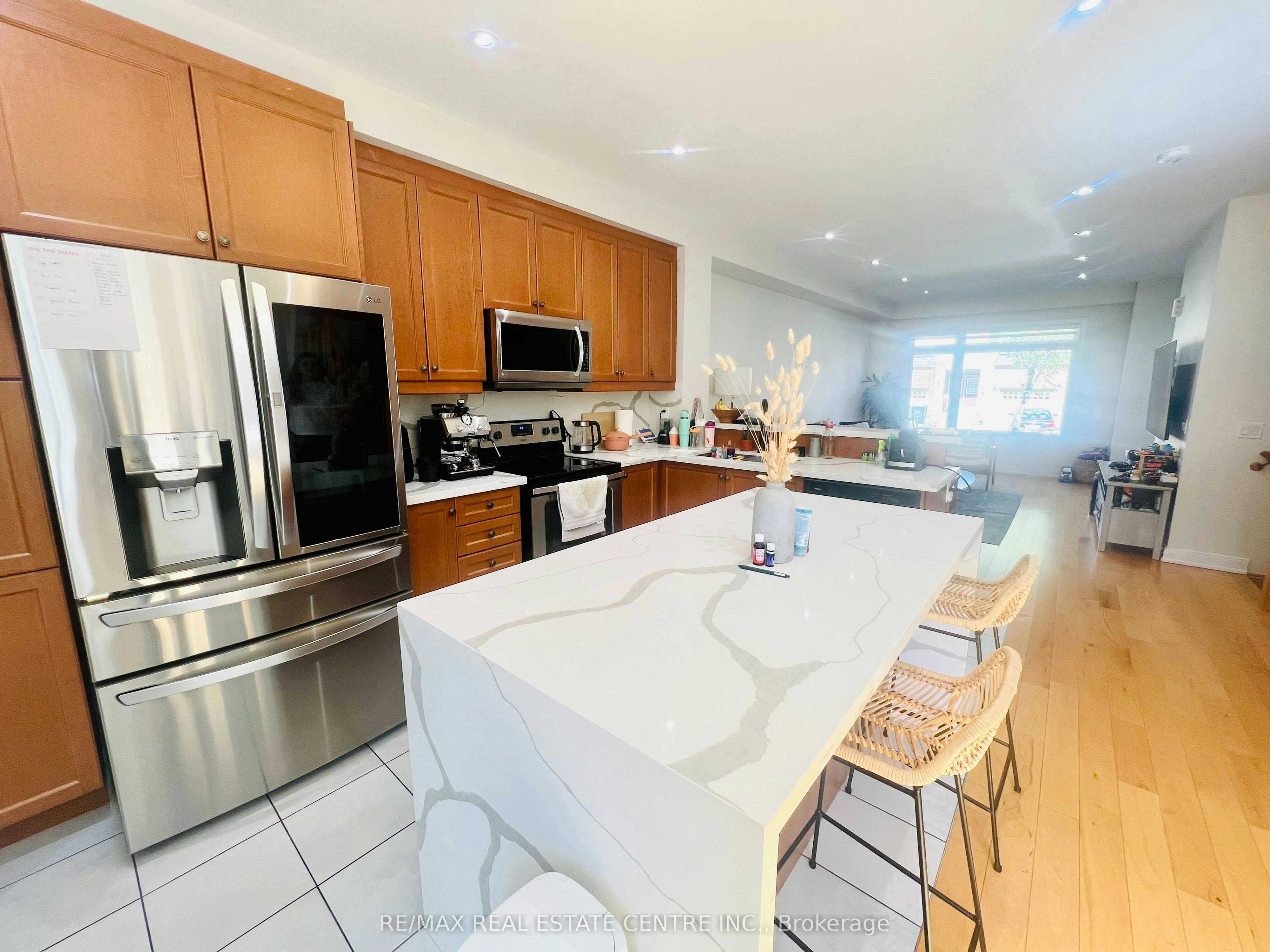 20 Military Crescent, Brampton, ON, L7A 4W1 - 12