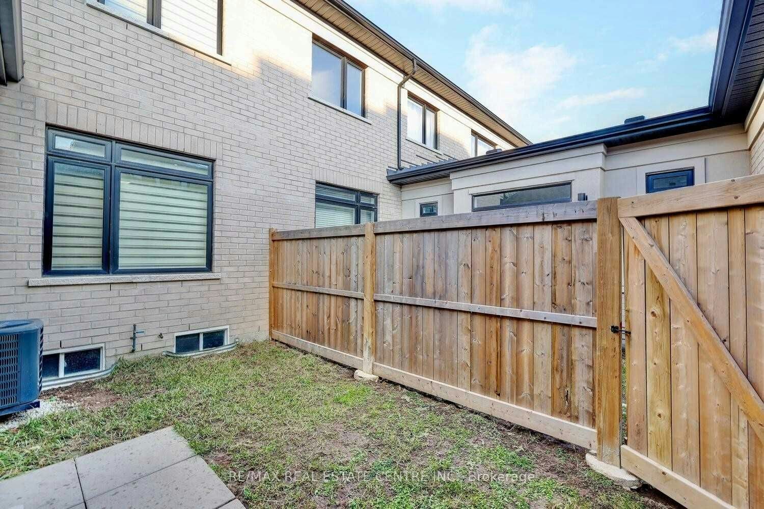 20 Military Crescent, Brampton, ON, L7A 4W1 - 23