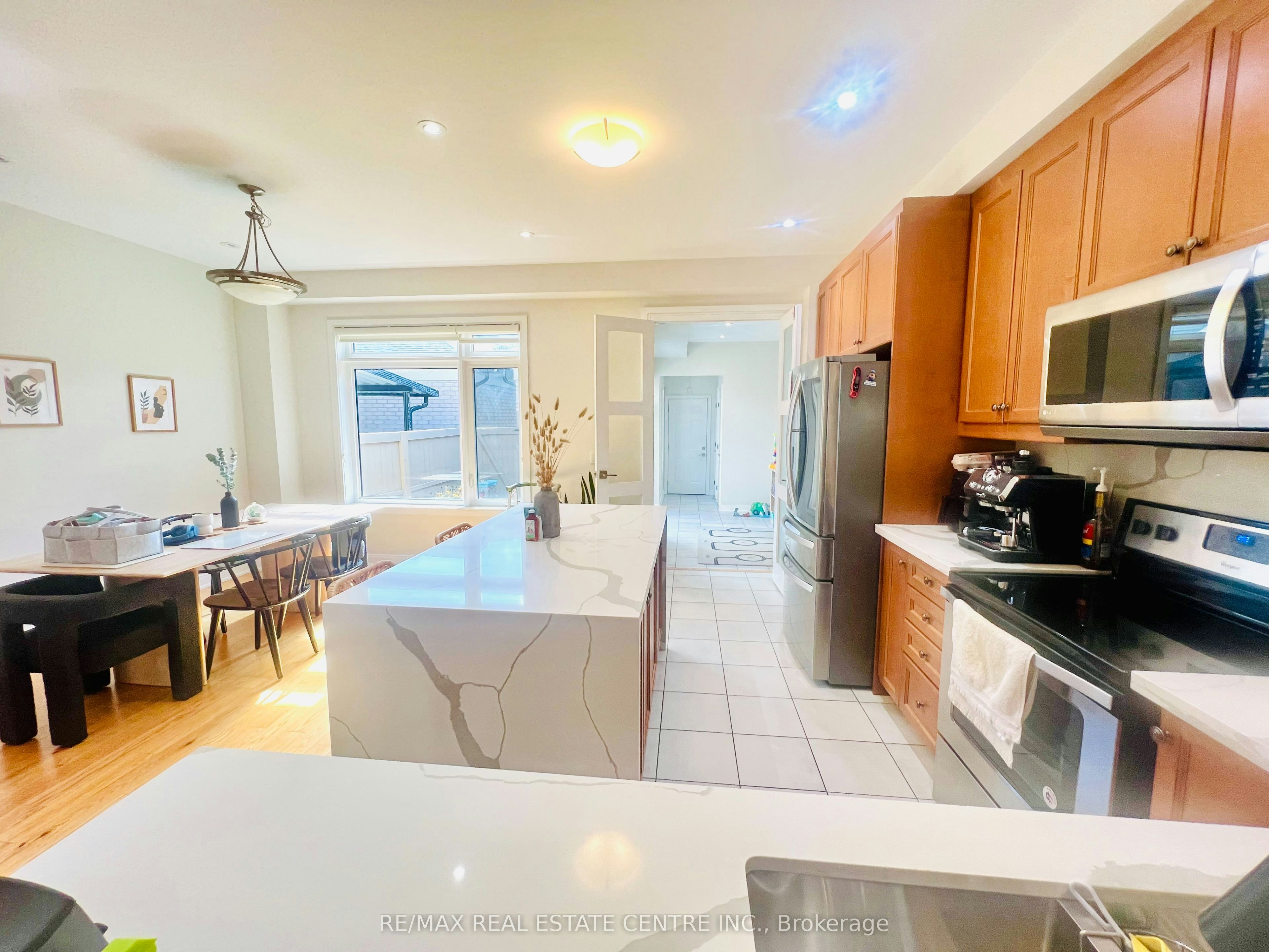20 Military Crescent, Brampton, ON, L7A 4W1 - 11