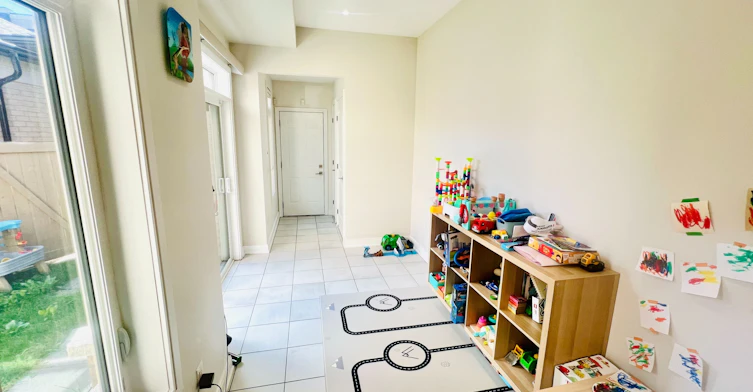 20 Military Crescent, Brampton, ON, L7A 4W1 - 10