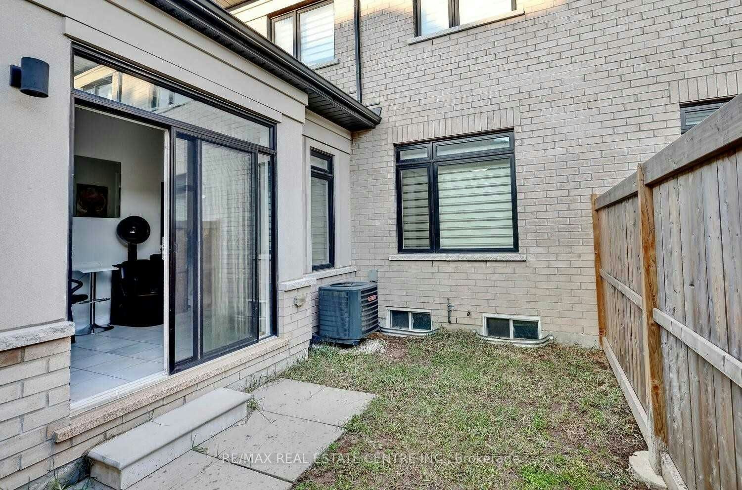 20 Military Crescent, Brampton, ON, L7A 4W1 - 25