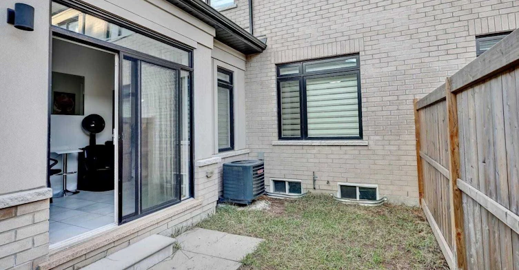 20 Military Crescent, Brampton, ON, L7A 4W1 - 25