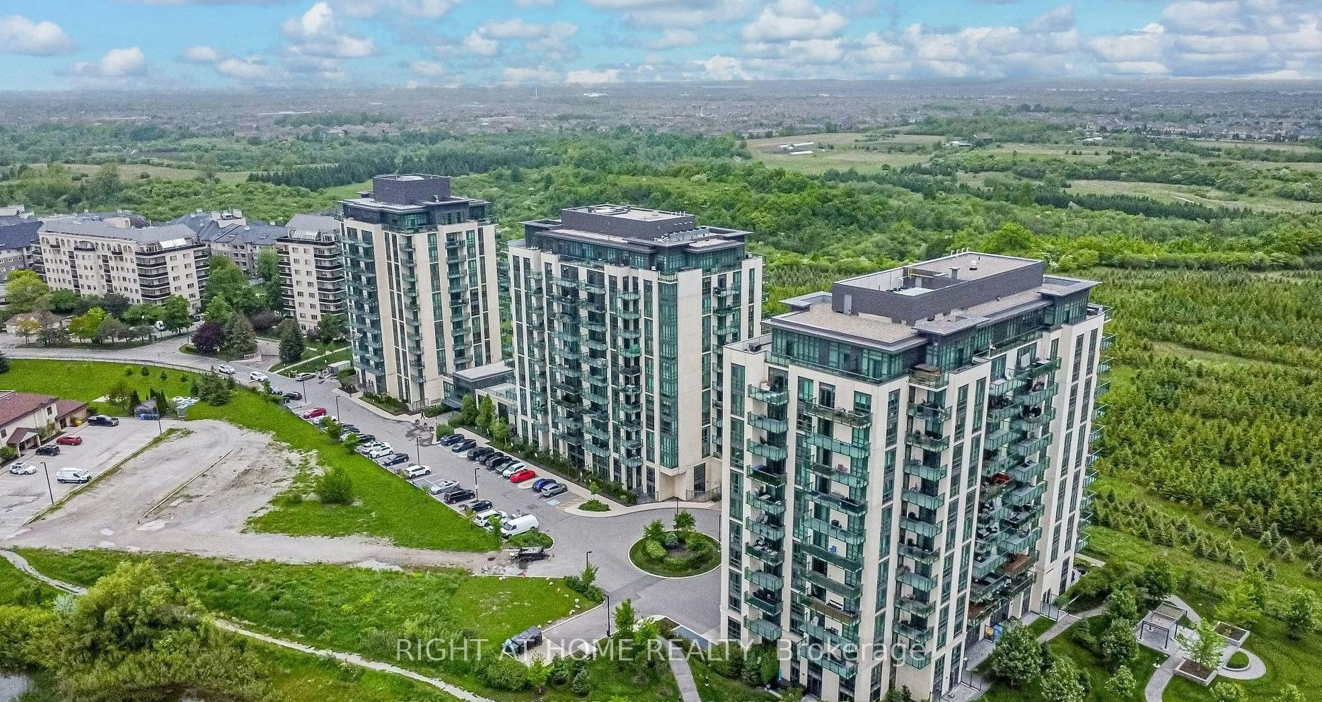 45 Yorkland Boulevard, Brampton, ON, L6P 4B4