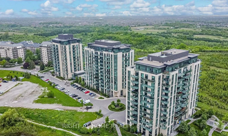 45 Yorkland Boulevard
