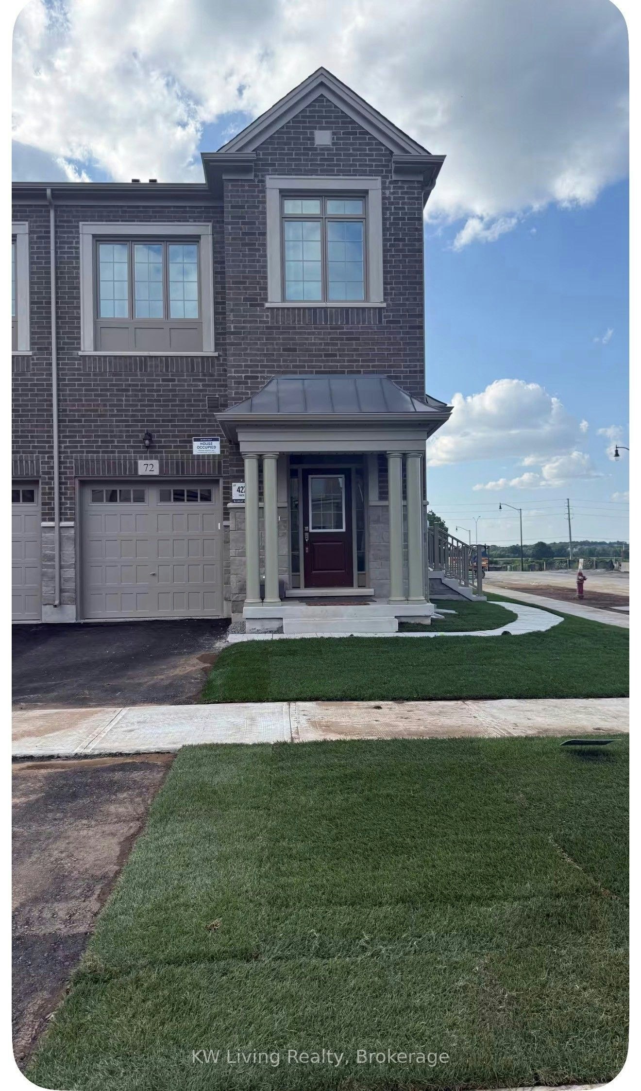 72 Bermondsey Way, Brampton, ON, L6Y 6K9