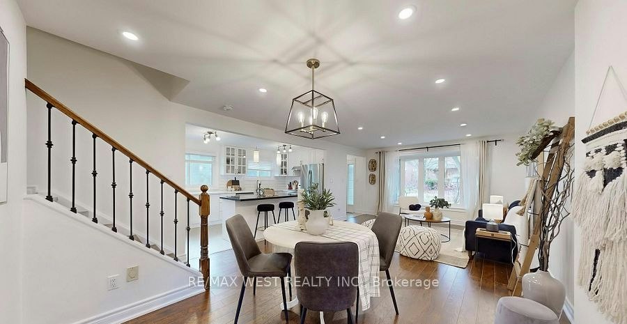 194 Sewell Drive, Oakville, ON, L6H 1E4 - 5