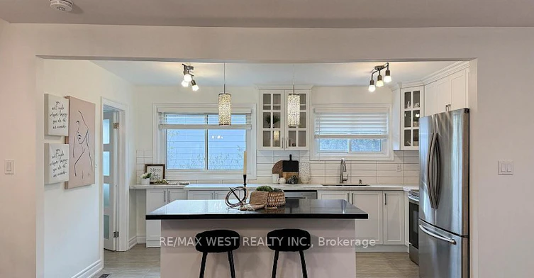 194 Sewell Drive, Oakville, ON, L6H 1E4 - 8