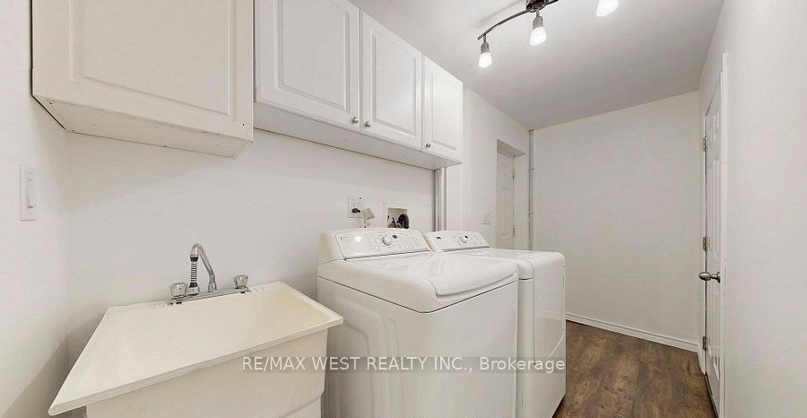194 Sewell Drive, Oakville, ON, L6H 1E4 - 14