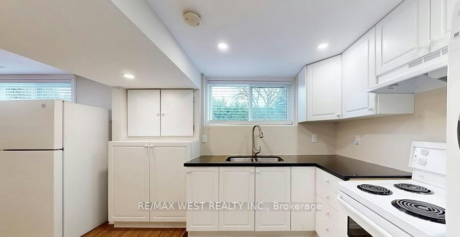 194 Sewell Drive, Oakville, ON, L6H 1E4 - 21