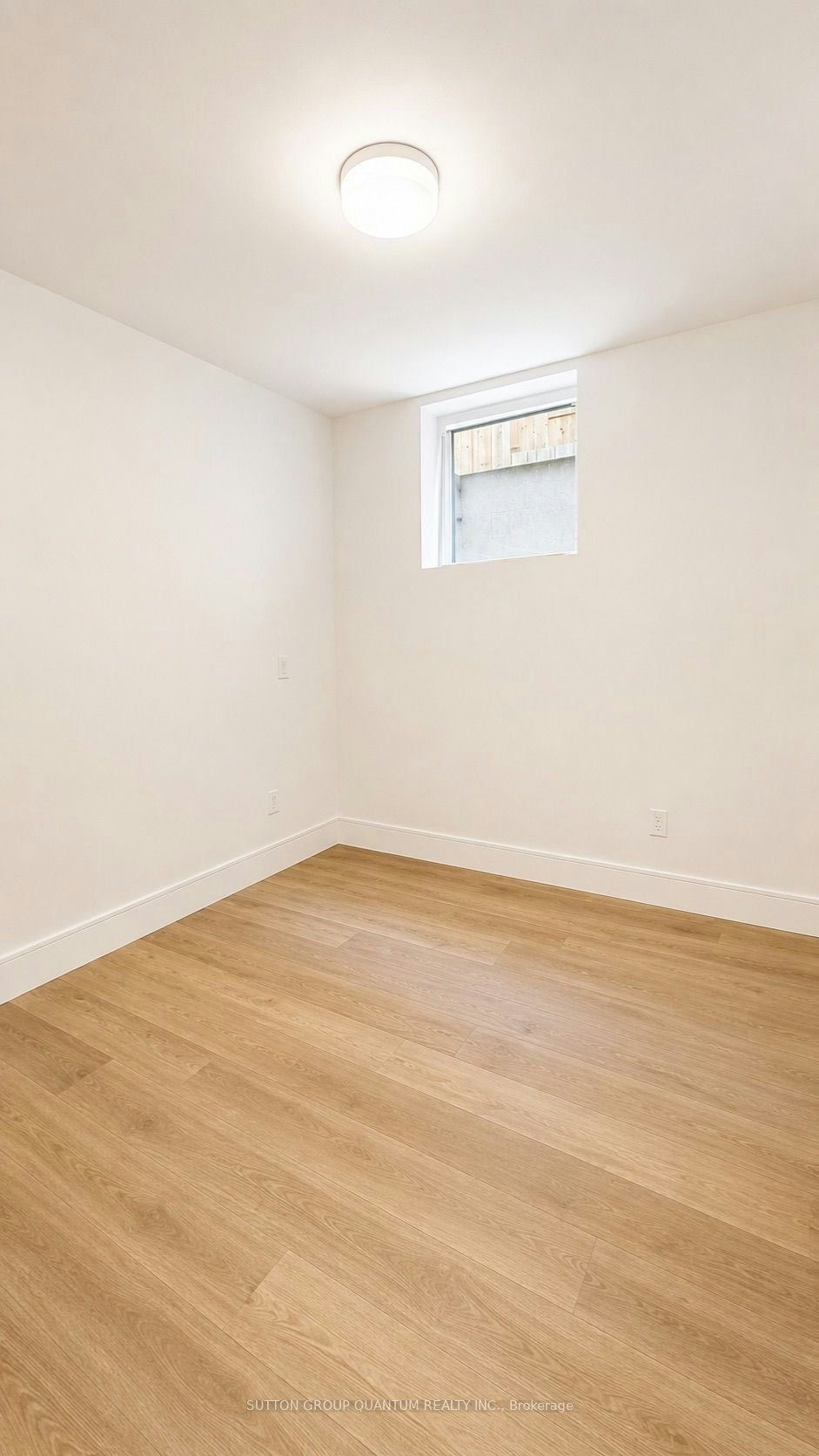 #4-43 Elmwood Avenue N, Mississauga, ON, L5G 3K1 - 15