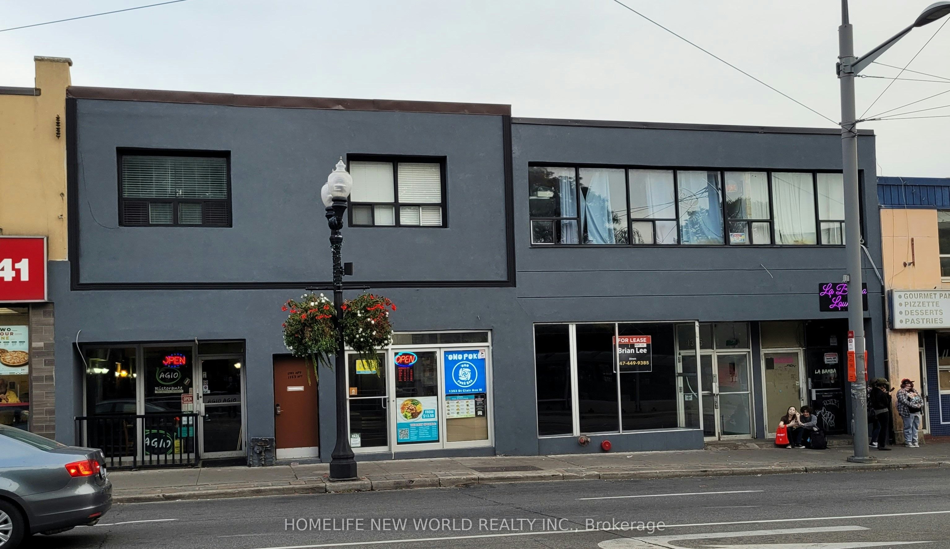 2nd Fl-1353 St Clair Avenue W, Toronto, ON, M6E 1C5