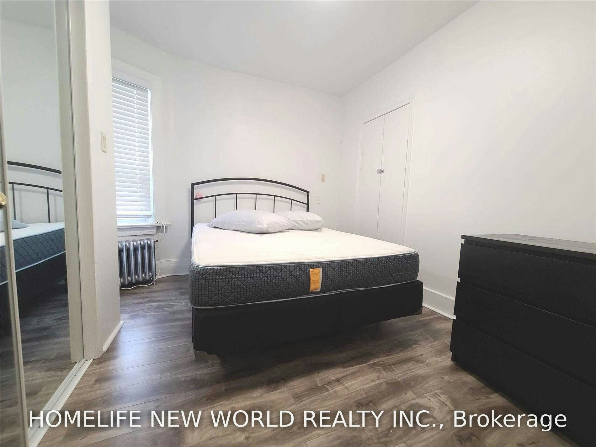 2nd Fl-1353 St Clair Avenue W, Toronto, ON, M6E 1C5 - 5