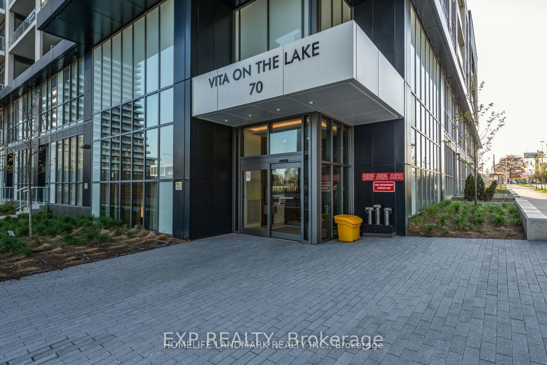 # 1508-70 Annie Craig Dr Drive S, Toronto, ON, M8V 0G2 - 2