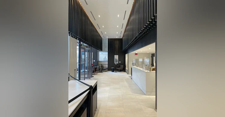3301-4065 Confederation Parkway, Mississauga, ON, L5B 0L4 - 3