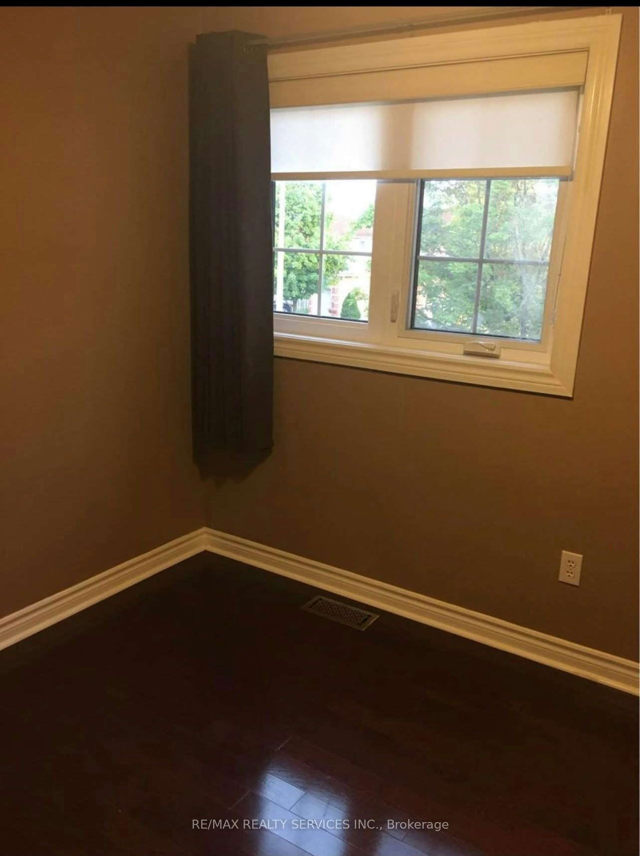 17 Piane Avenue, Brampton, ON, L6Y 4Y7 - 12
