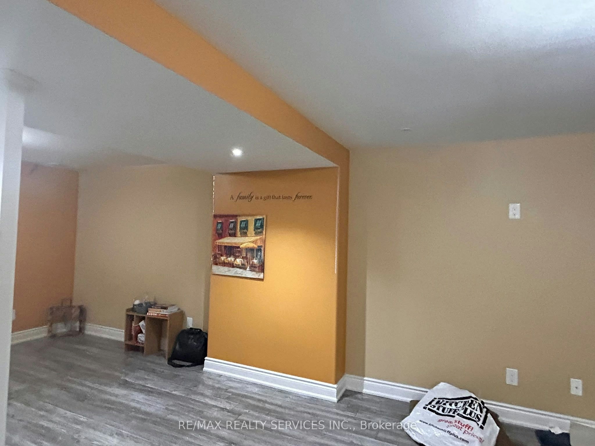 17 Piane Avenue, Brampton, ON, L6Y 4Y7 - 5